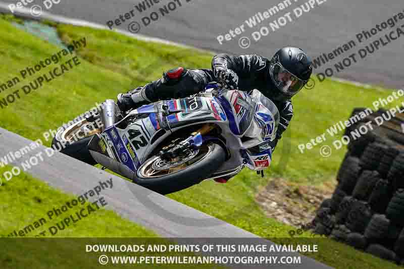 cadwell no limits trackday;cadwell park;cadwell park photographs;cadwell trackday photographs;enduro digital images;event digital images;eventdigitalimages;no limits trackdays;peter wileman photography;racing digital images;trackday digital images;trackday photos